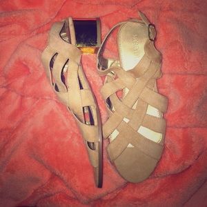 ❌SOLD❌ Suede Light Tan Heeled Sandals