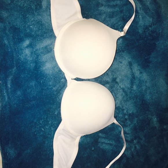 White push-up bra SOLD - Picture 1 of 3
