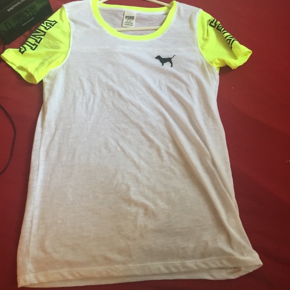 VS PINK Tee