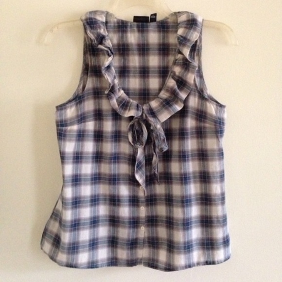 Thin plaid shirt