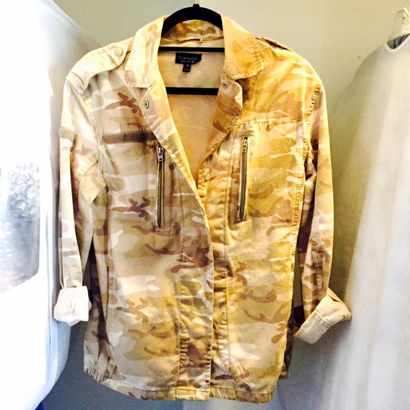 Camouflage print jacket