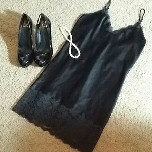 Victoria ' Secret nightwear