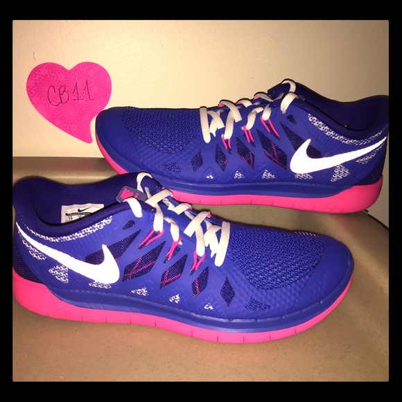 Nike Shoes - Nike Free 5.0