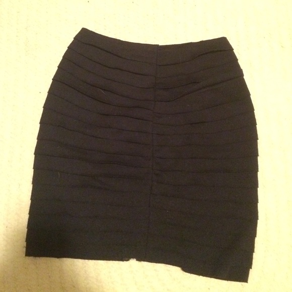 High waisted skirt - Picture 2 of 3