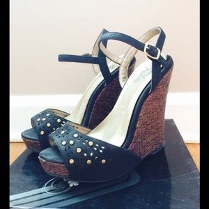Black and Brown Fusion Wedges