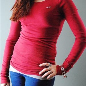 Red long sleeve Hollister top