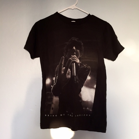 🌟Sold on Merc🌟 Bring Me the Horizon Band T-Shirt - Picture 1 of 1