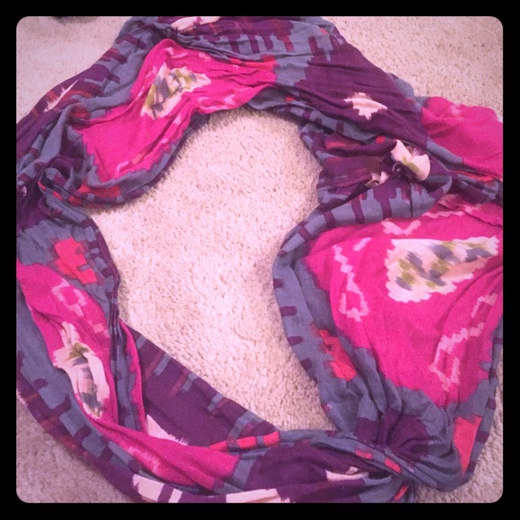 Gorgeous infinity scarf!