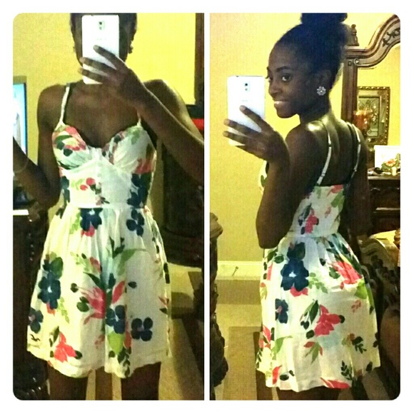 Hollister Dress