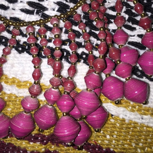 🚫 SOLD 🚫 31 bits necklace - Picture 2 of 3