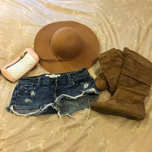 Suede chestnut boots