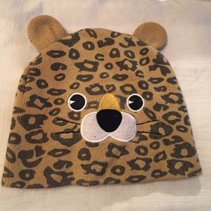 Leapord print hat