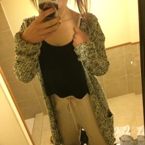 LA Hearts Black Scalloped Tank