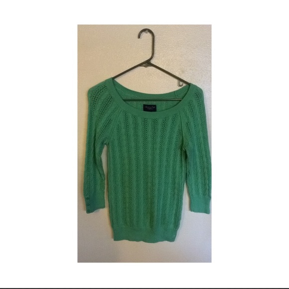 American Eagle sweater