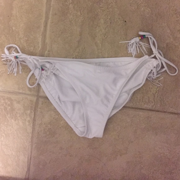 NWOT white bathing suit bottoms