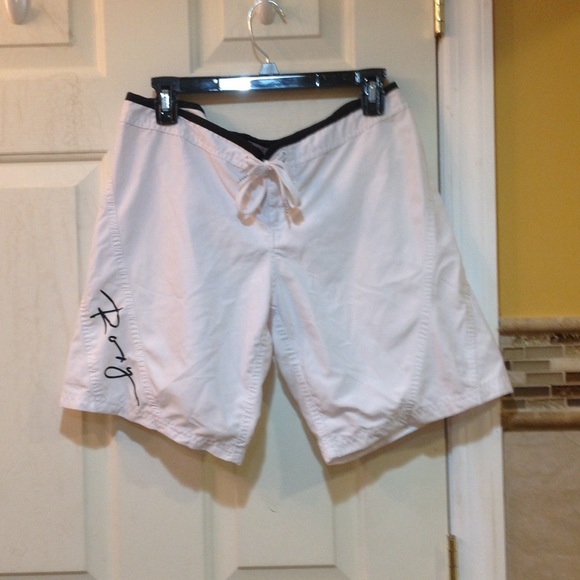 Roxy board shorts white size 7