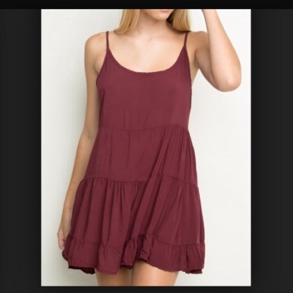Burgundy jada dress CHEAPER ON Ⓜ️