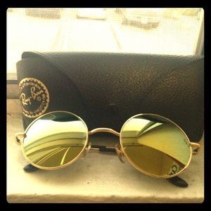 Rayban vintage round gold frames (100% AUTHENTIC)