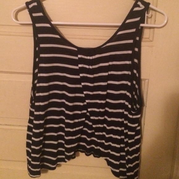 Striped Charlotte Russe Crop Tank - Picture 3 of 4