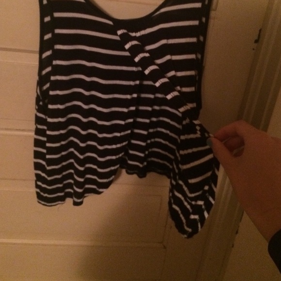 Striped Charlotte Russe Crop Tank - Picture 4 of 4