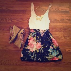 Large Abercrombie & Fitch dress