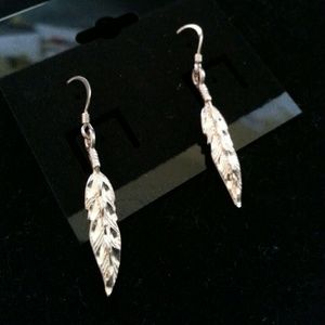 .925 Sterling silver feather earrings