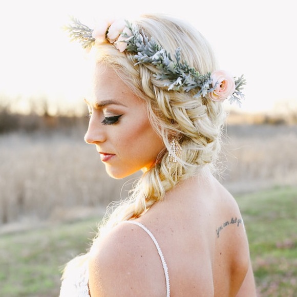 BEAUTIFUL flower crown