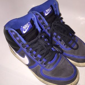 Nike high top dunks size 9