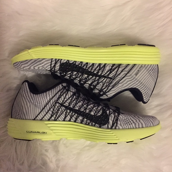 Nike Shoes - Reserved Nike Lunar Racer 3