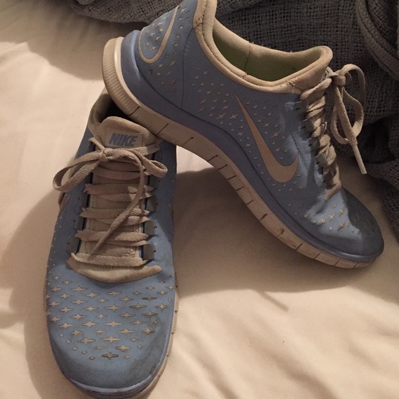 Baby blue Nike frees