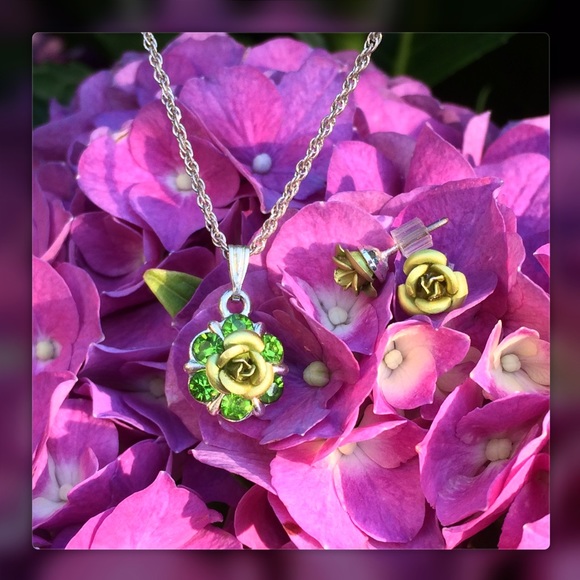 Avon Jewelry - Peridot Green Petite Rose Necklace & Earrings Set