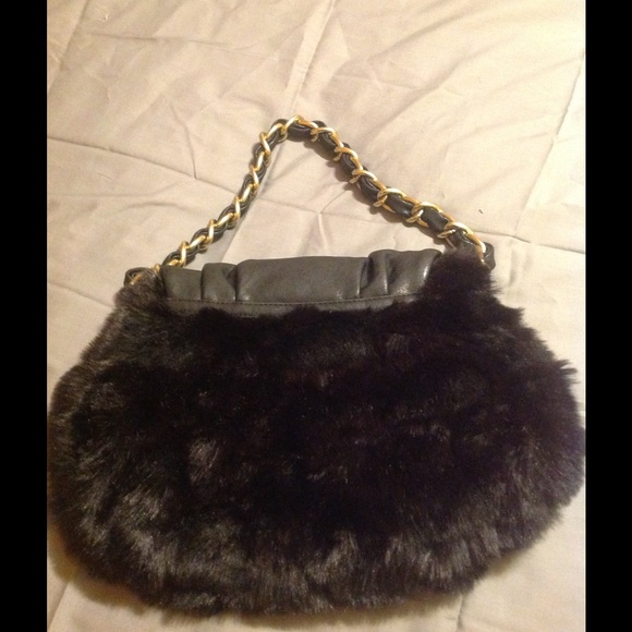 IMOSHION Black leather stylish handbag. - Picture 3 of 4
