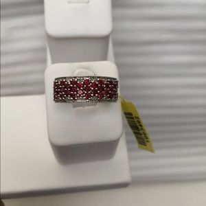 Mozambique garnet silver ring