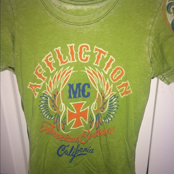 EUC Affliction shirt from Buckle