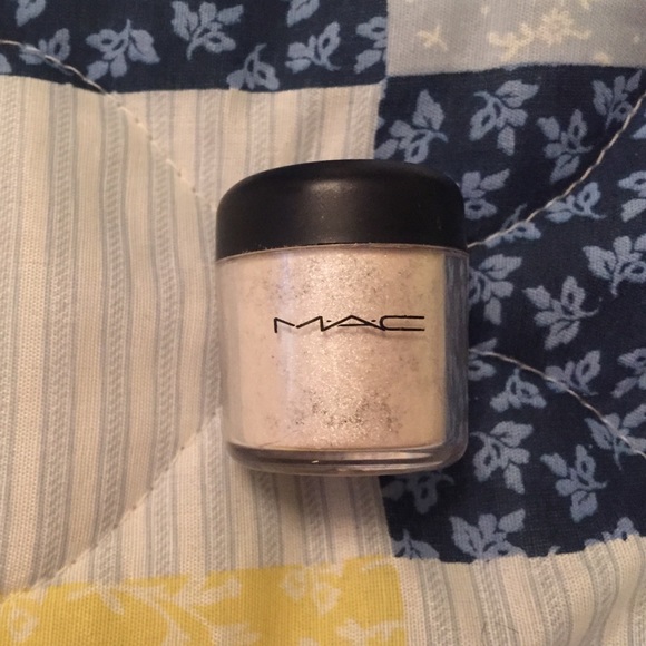 MAC PIGMENT