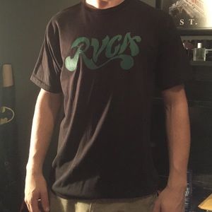 Black RVCA t shirt