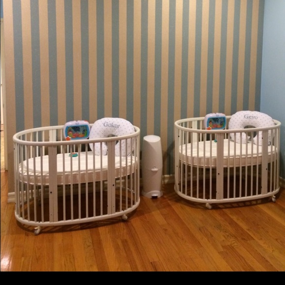 Stokke brand crib and bassinet with mattress