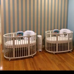 Stokke brand crib and bassinet with mattress