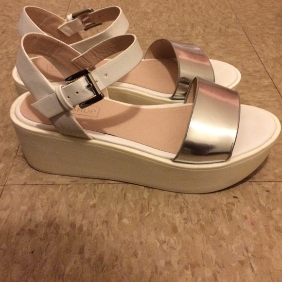 White and silver Topshop wedge sandal - Picture 2 of 4