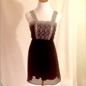 Black 'Xhilaration' dress, size Med