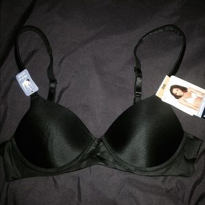 Barely There wire free bra