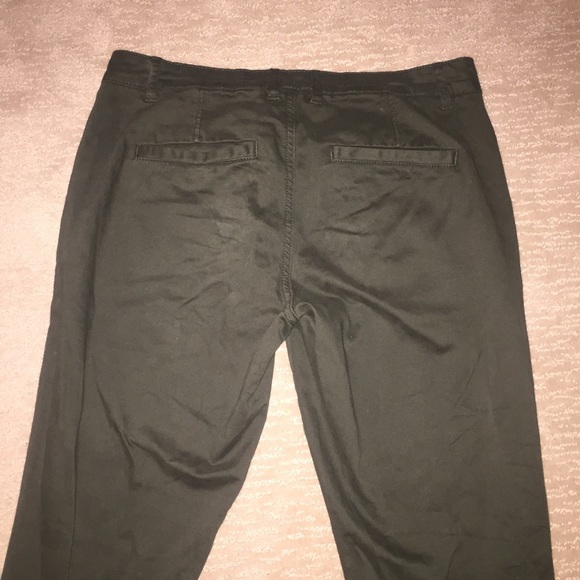 BDG chino pants