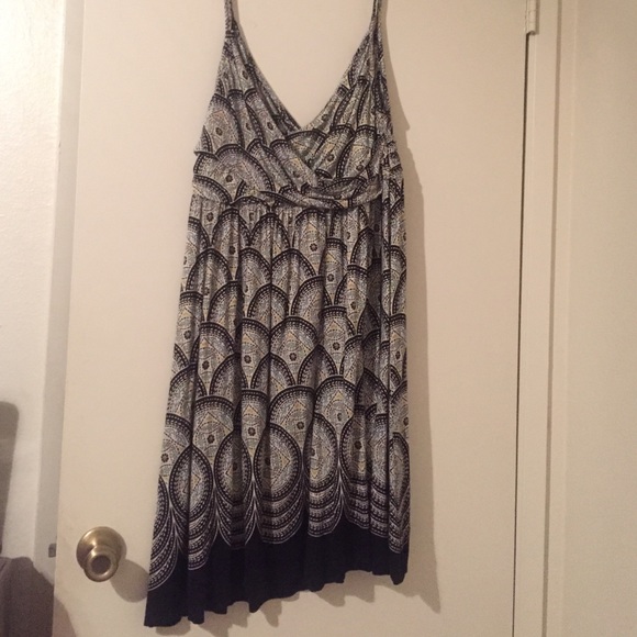 ELLE abstract dress size Large