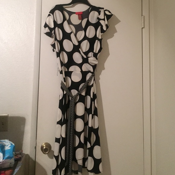 Signature brand dress, size 14 polka dot