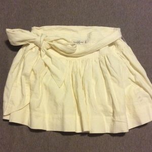 Abercrombie & Fitch Cream Skirt (new with tag)