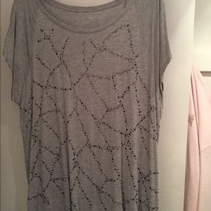 Tee shirt grey with silver studs