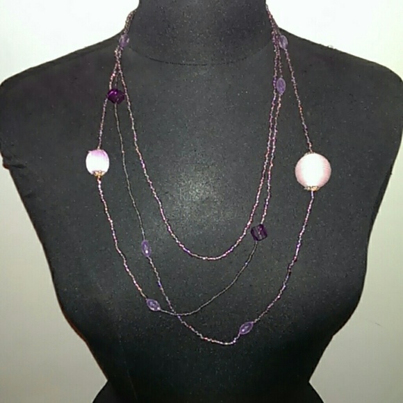 Bead necklace