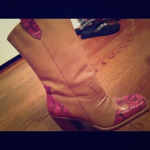Pink snakeskin leather boots