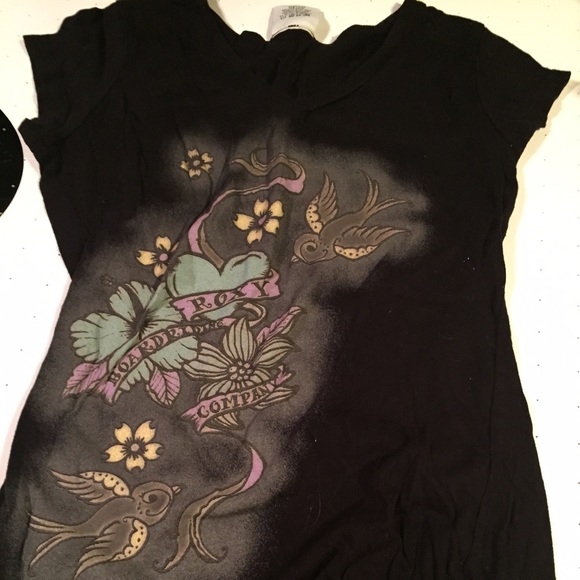 Roxy T-Shirt; size Medium