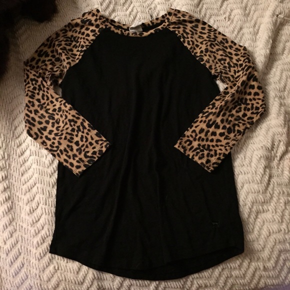 SOLD ON POSHMARK VS PINK baseball tee - Picture 1 of 4